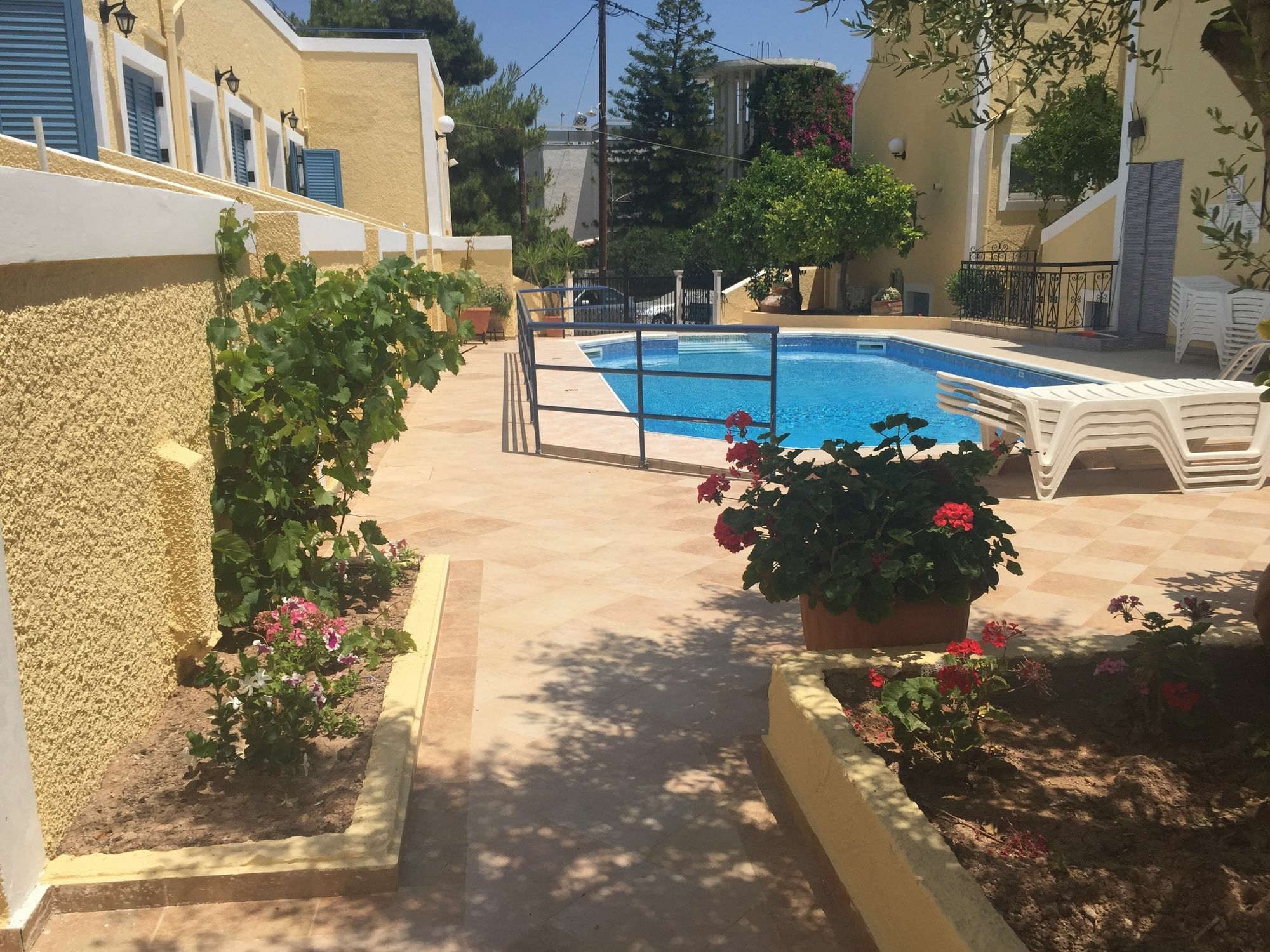 Esperides Maisonettes Agia Marina  Extérieur photo
